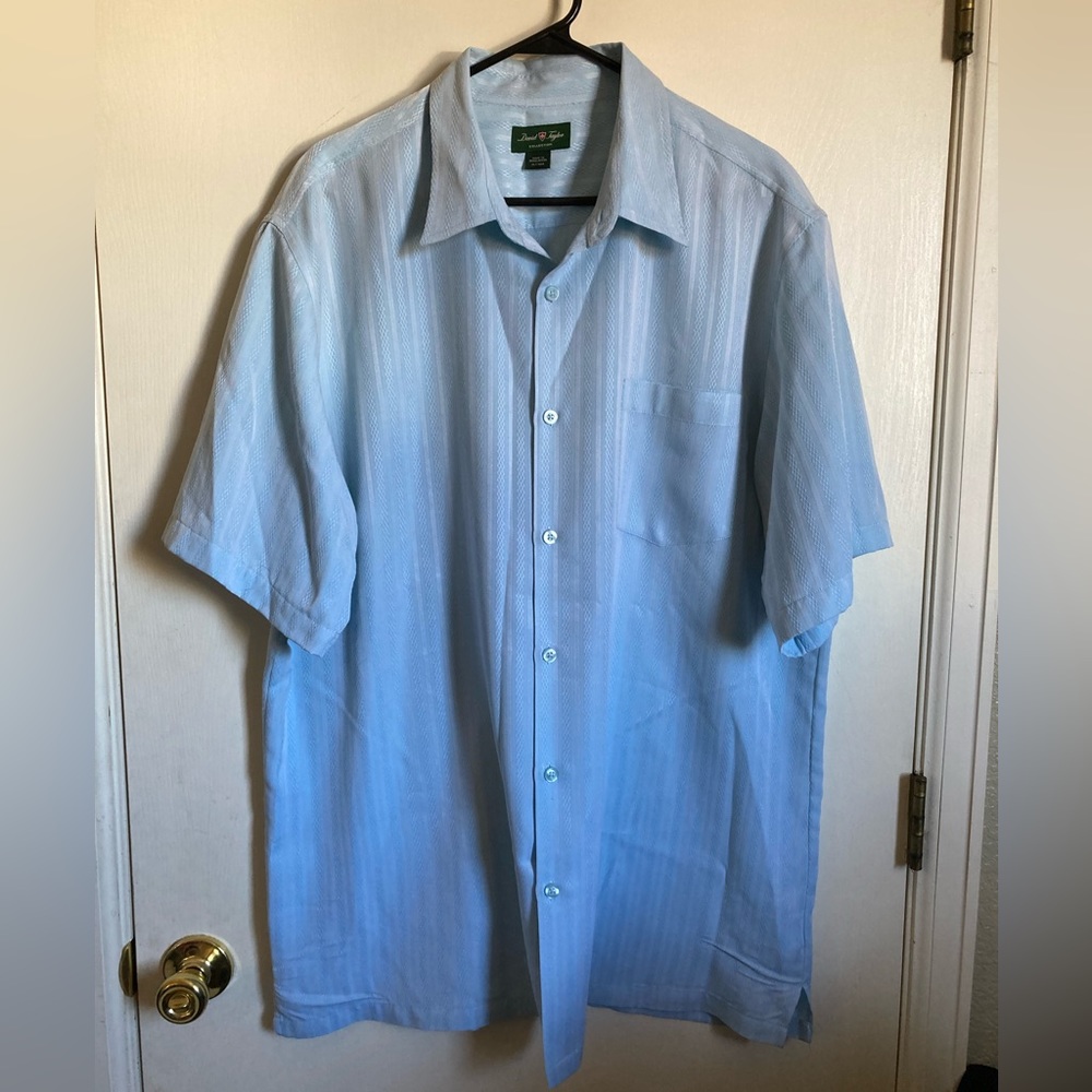 •David Taylor Light Blue Button Down XLT Short Sleeve Shirt #IR